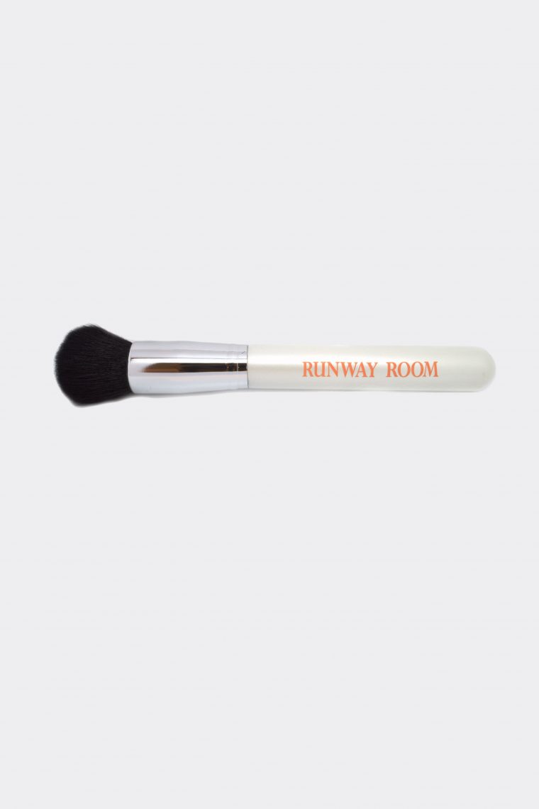 kabuki brush