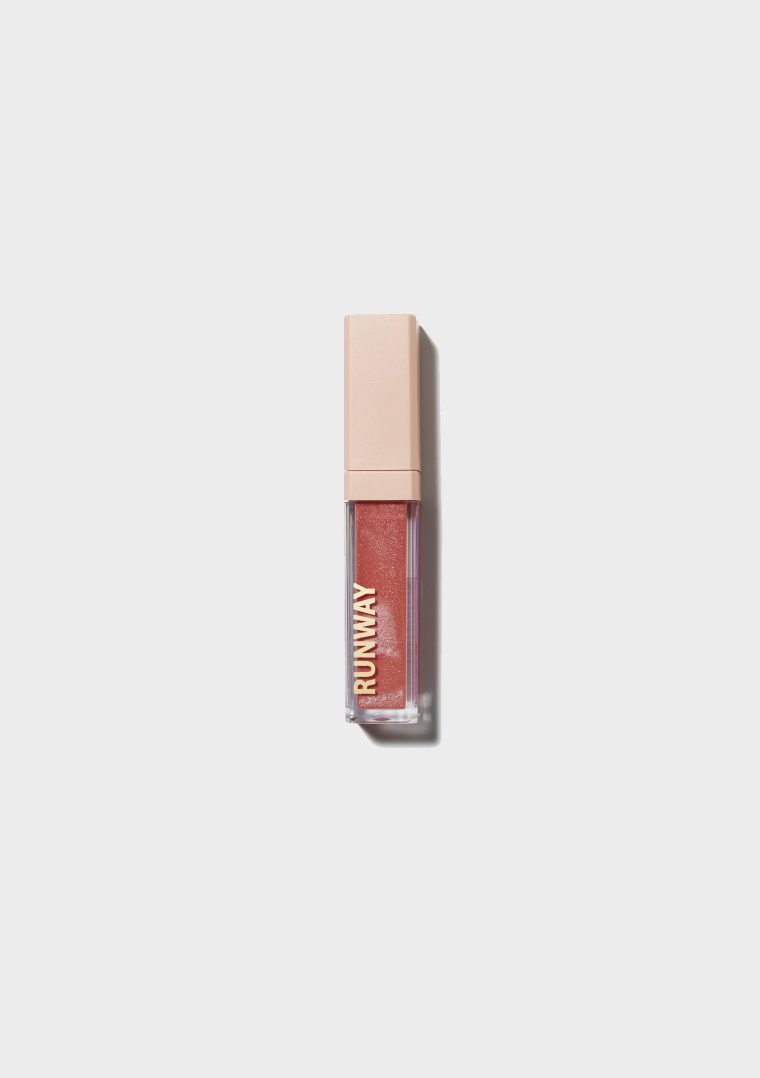 runway room lip gloss fairy lights
