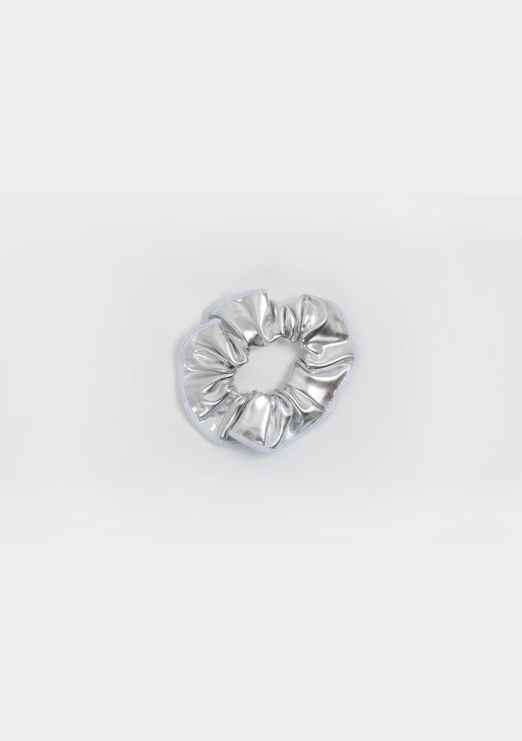 metallic scrunchie silver