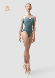 claudia leotard green uactiv