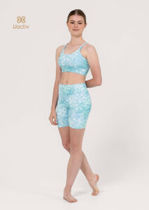 june top blue star pattern crop top