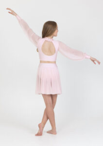 annabelle crop pale pink