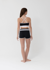 Rikki crop top lara shorts black and white