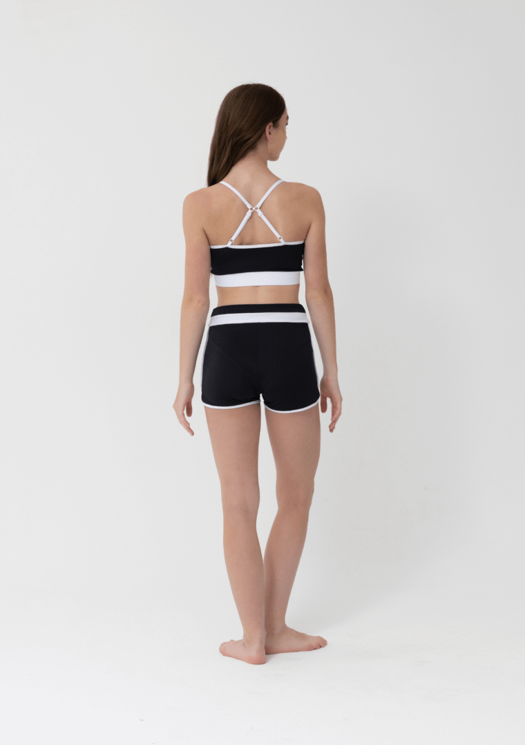 Rikki crop top lara shorts black and white