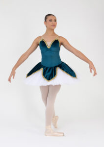 ellen scalloped tutu jade green