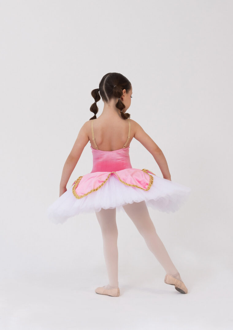ellen scalloped tutu vintage pink