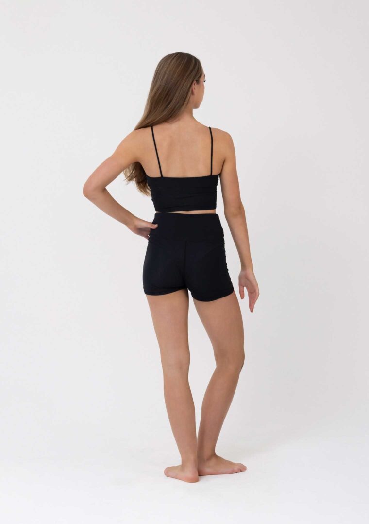 everly cropped singlet black