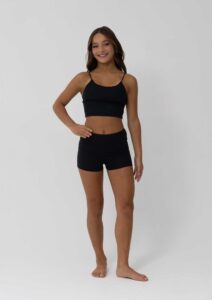 everly cropped singlet black
